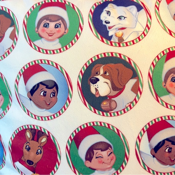 Elf on the Shelf NWT Large Elf on the Shelf Velour Accent Pillow 20” x 20” - Picture 2 of 6